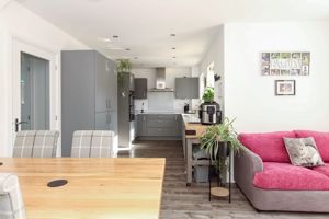 Photo 17- click for photo gallery